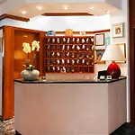 Hotel Ariston