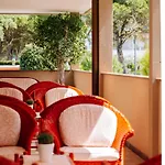 Ariston Hotel