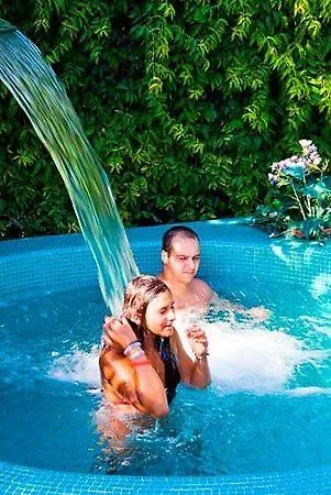 阿里斯顿酒店 比比翁